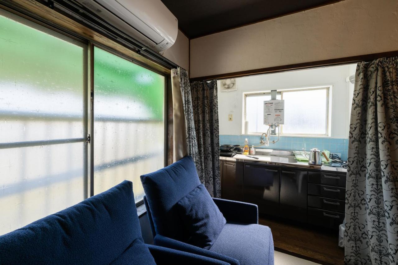 Bed&Cafe Onzo オンゾー Hotel Onomichi Buitenkant foto